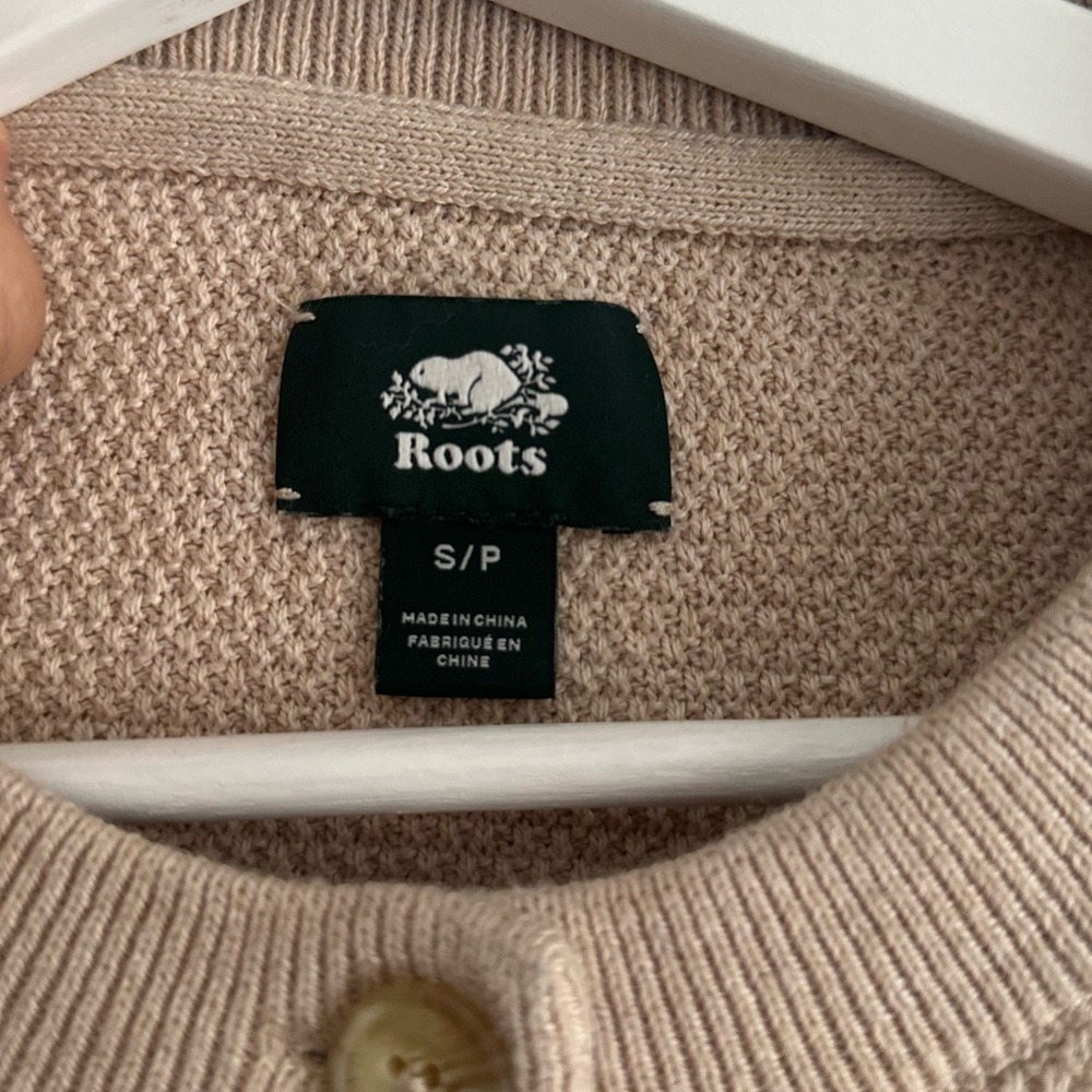 Roots Beige Knit Sweater‎ Small - Picture 2 of 7